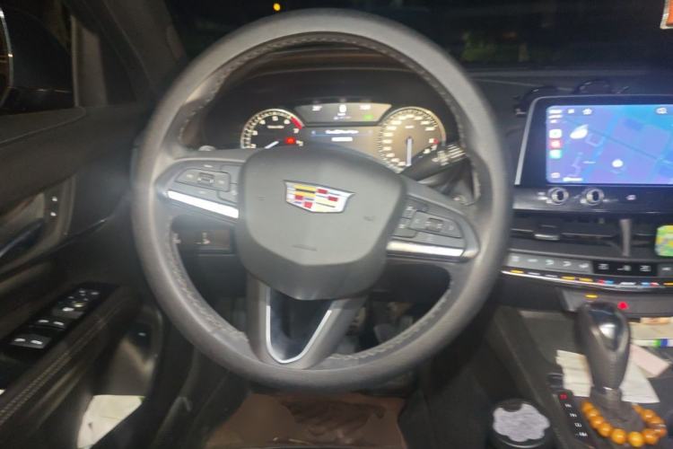 Used Cadillac CT4 2021 28T Fashion Edition Steering Wheel