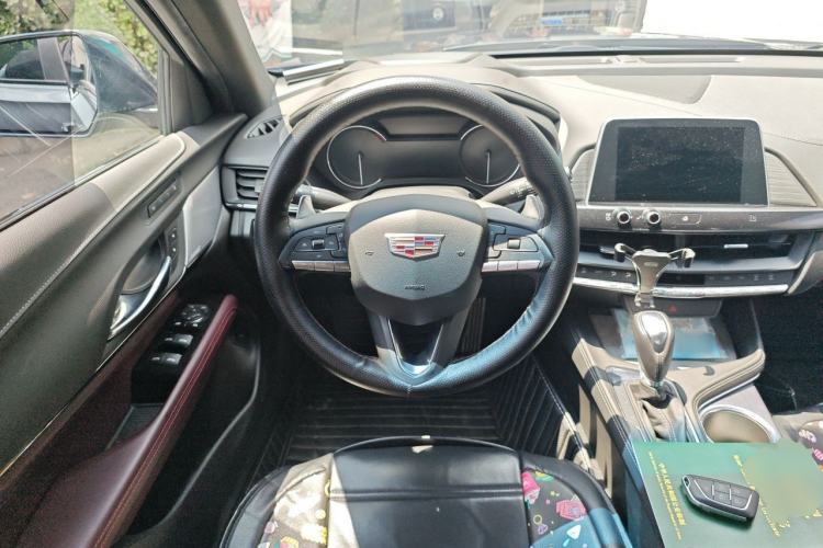 Used Cadillac CT4 2021 28T Prestige Edition Steering Wheel