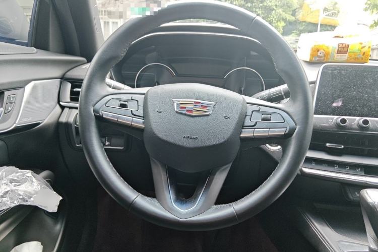 Used Cadillac CT4 2021 28T Luxury Model Steering Wheel