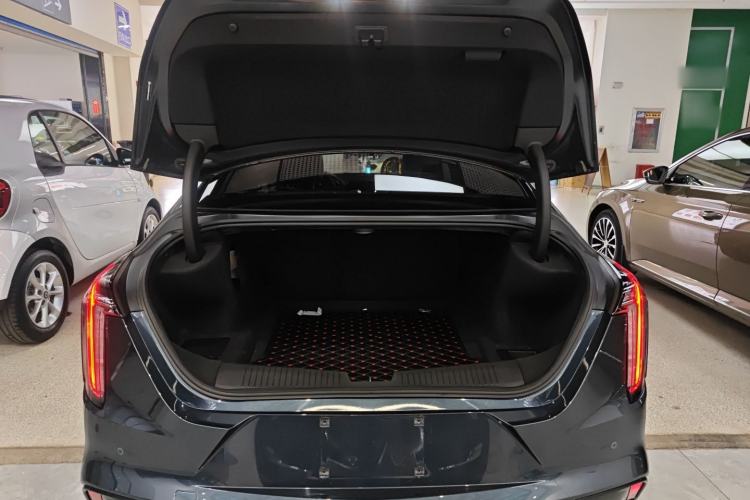 Used Cadillac CT4 2021 28T Fashion Edition Trunk