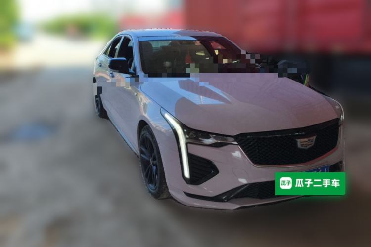 Used Cadillac CT4 2021 28T Fashion Edition Front Right 45 Deg