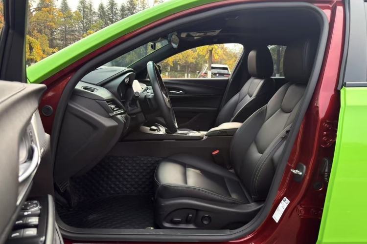 Used Cadillac CT4 2021 28T Fashion Edition Interior 2