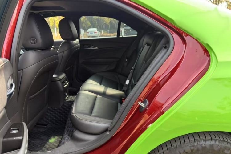 Used Cadillac CT4 2021 28T Fashion Edition Interior 4
