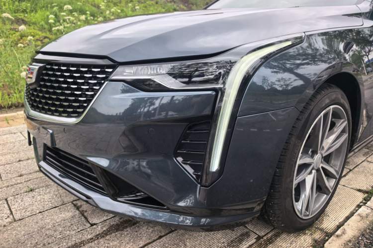 Used Cadillac CT4 2021 28T Luxury Model Left Front Headlight