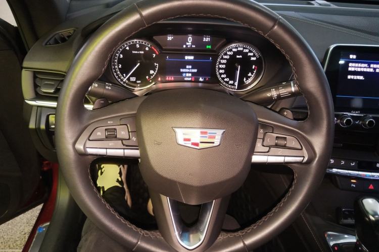 Used Cadillac CT4 2021 28T Fashion Edition Steering Wheel