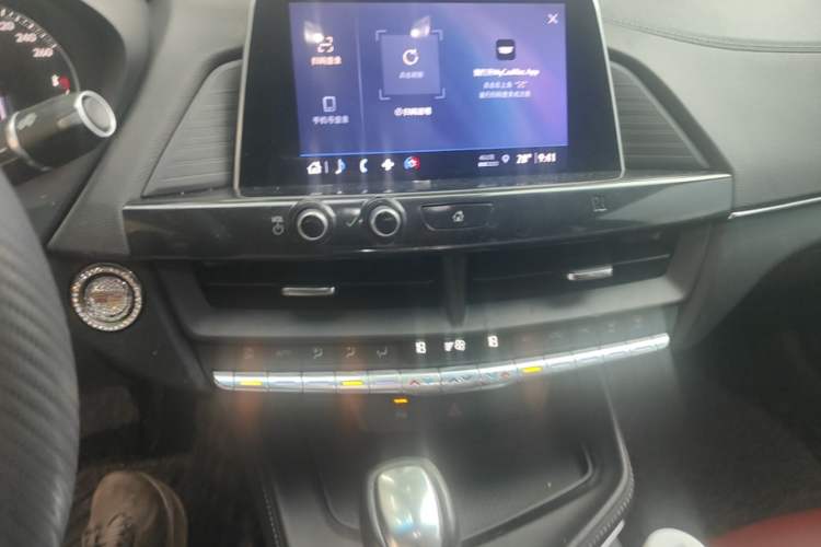 Used Cadillac CT4 2021 28T Fashion Edition Audio And AC Panel