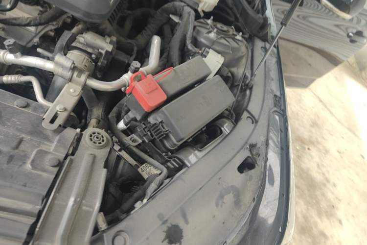 Used Cadillac CT4 2021 28T Fashion Edition Engine Bay Left