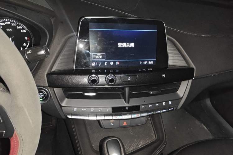 Used Cadillac CT4 2021 28T Fashion Edition Audio And AC Panel