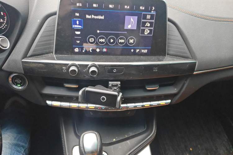 Used Cadillac CT4 2021 28T Luxury Model Audio And AC Panel