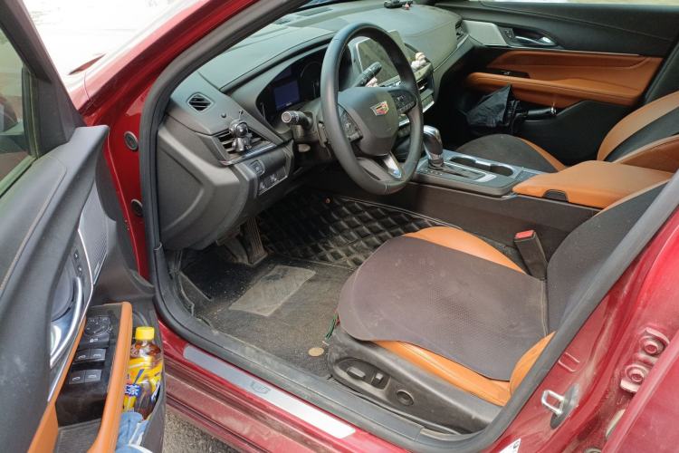Used Cadillac CT4 2021 28T Luxury Model Driver Seat