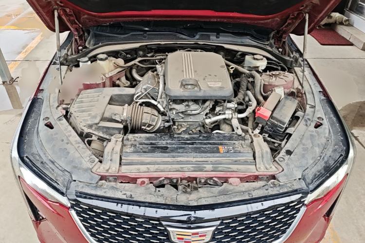 Used Cadillac CT4 2021 28T Luxury Model Engine Bay