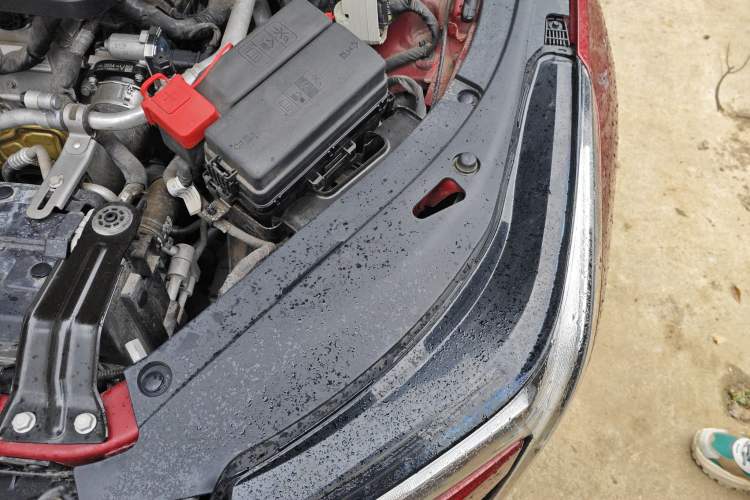 Used Cadillac CT4 2021 28T Luxury Model Engine Bay Left