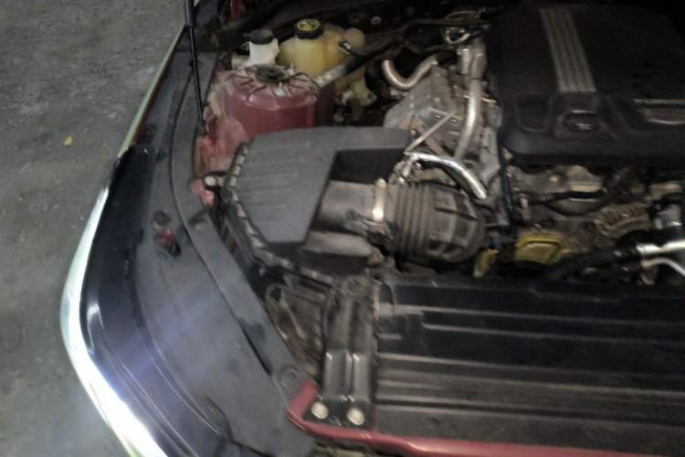 Used Cadillac CT4 2021 28T Fashion Edition Engine Bay Right