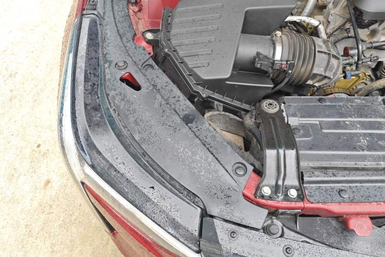 Used Cadillac CT4 2021 28T Luxury Model Engine Bay Right