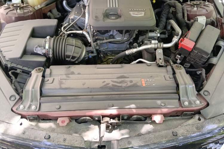 Used Cadillac CT4 2021 28T Luxury Model Engine Bay