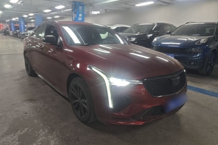 Used Cadillac CT4 2021 28T Fashion Edition Front Right 45 Deg