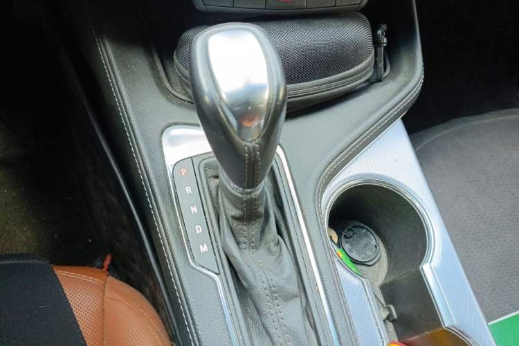 Used Cadillac CT4 2021 28T Luxury Model Gear Lever