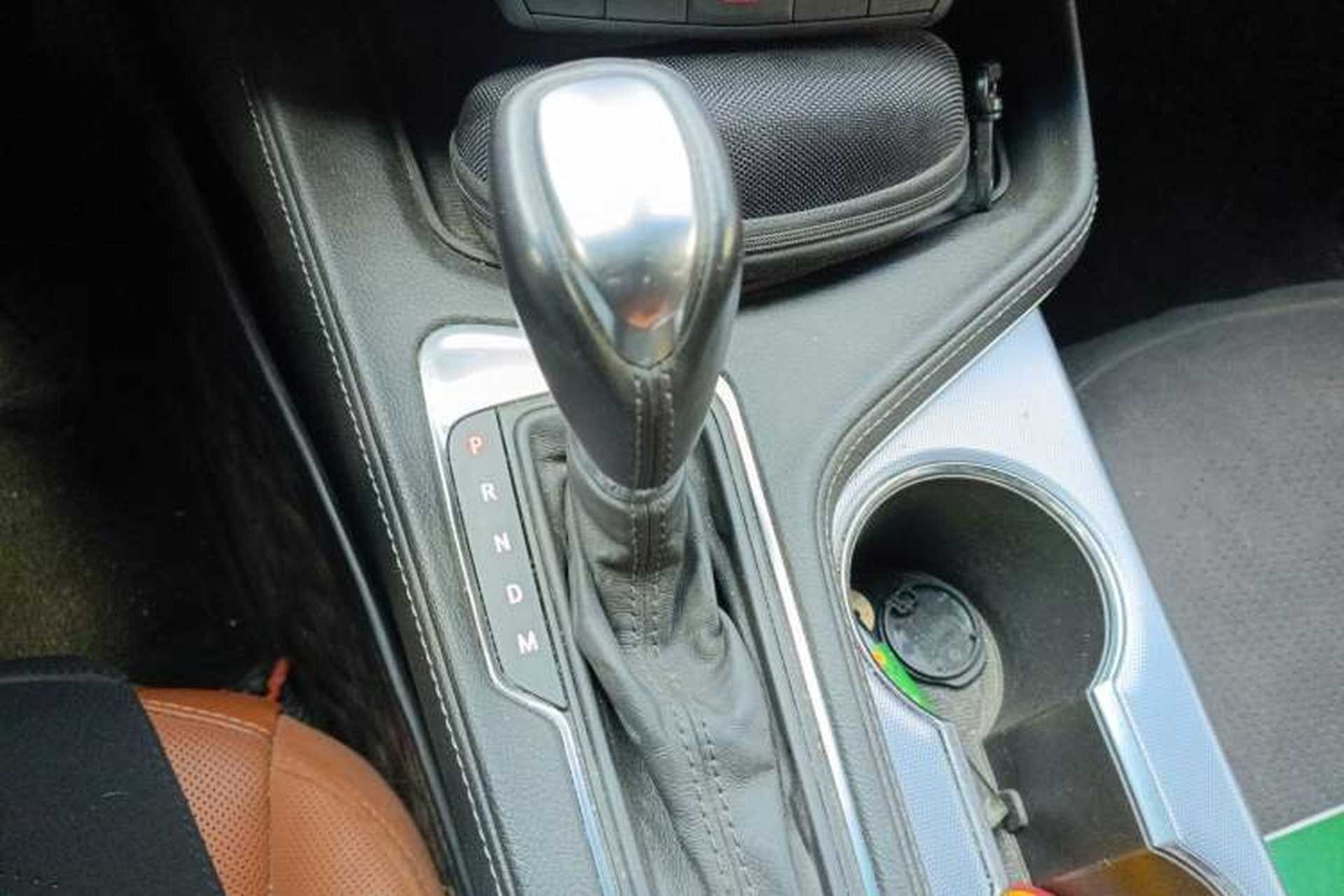 Used Cadillac CT4 2021 28T Luxury Model Gear Lever