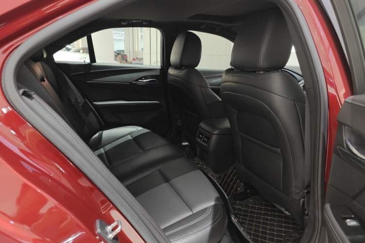 Used Cadillac CT4 2021 28T Luxury Model Interior 1