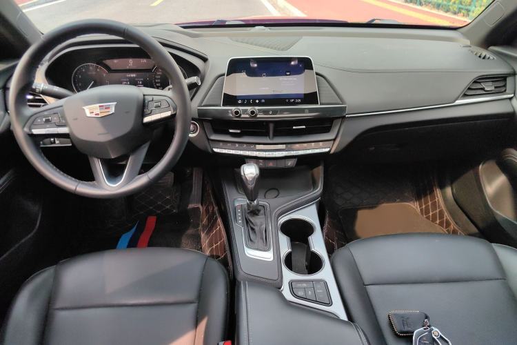 Used Cadillac CT4 2021 28T Luxury Model Interior 4