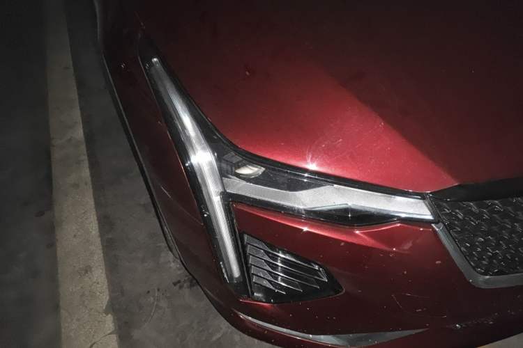 Used Cadillac CT4 2021 28T Fashion Edition Right Front Headlight