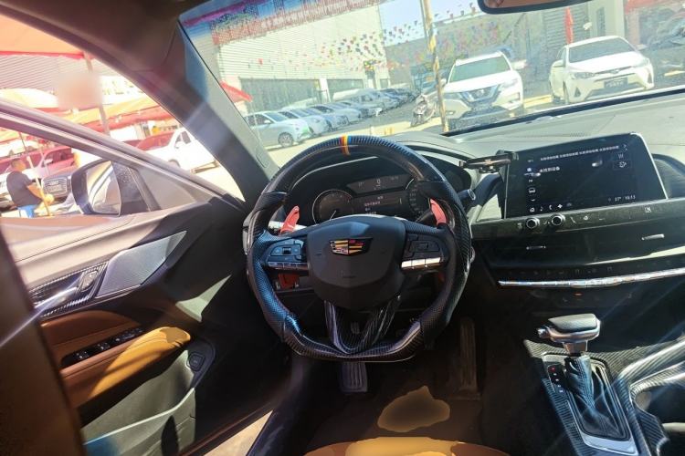 Used Cadillac CT4 2021 28T Luxury Model Steering Wheel
