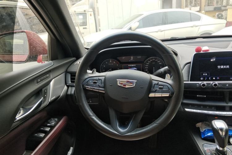Used Cadillac CT4 2021 28T Prestige Edition Steering Wheel