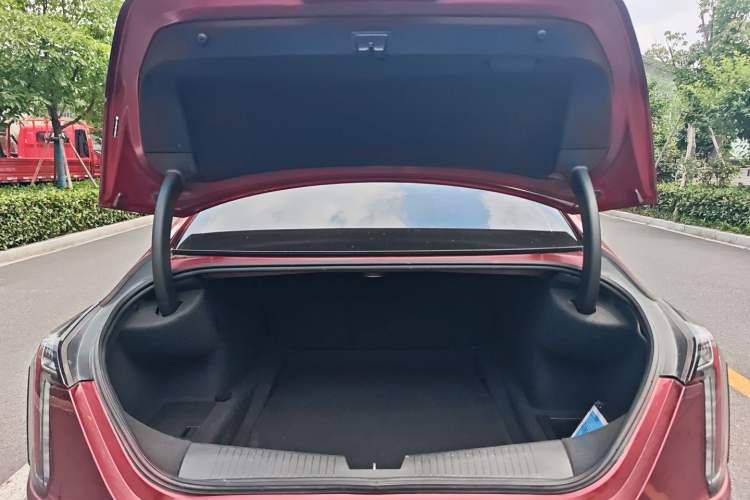 Used Cadillac CT4 2021 28T Fashion Edition Trunk