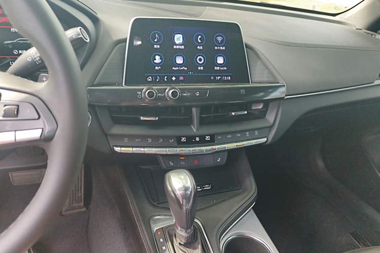 Used Cadillac CT4 2021 28T Luxury Model Audio And AC Panel