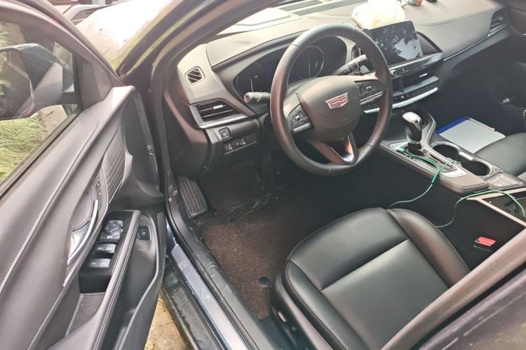 Used Cadillac CT4 2021 28T Fashion Edition Driver Seat
