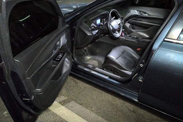 Used Cadillac CT4 2021 28T Luxury Model Driver Seat