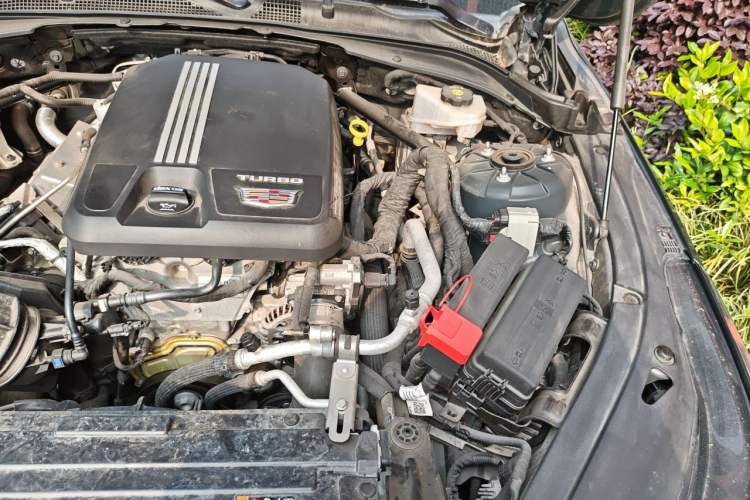 Used Cadillac CT4 2021 28T Fashion Edition Engine Bay Left