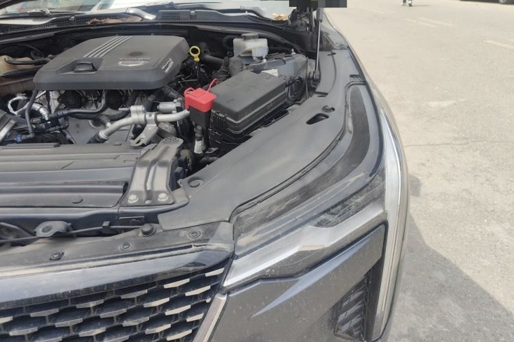 Used Cadillac CT4 2021 28T Luxury Model Engine Bay Left