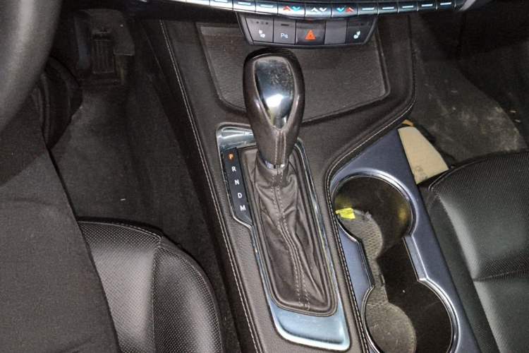 Used Cadillac CT4 2021 28T Luxury Model Gear Lever