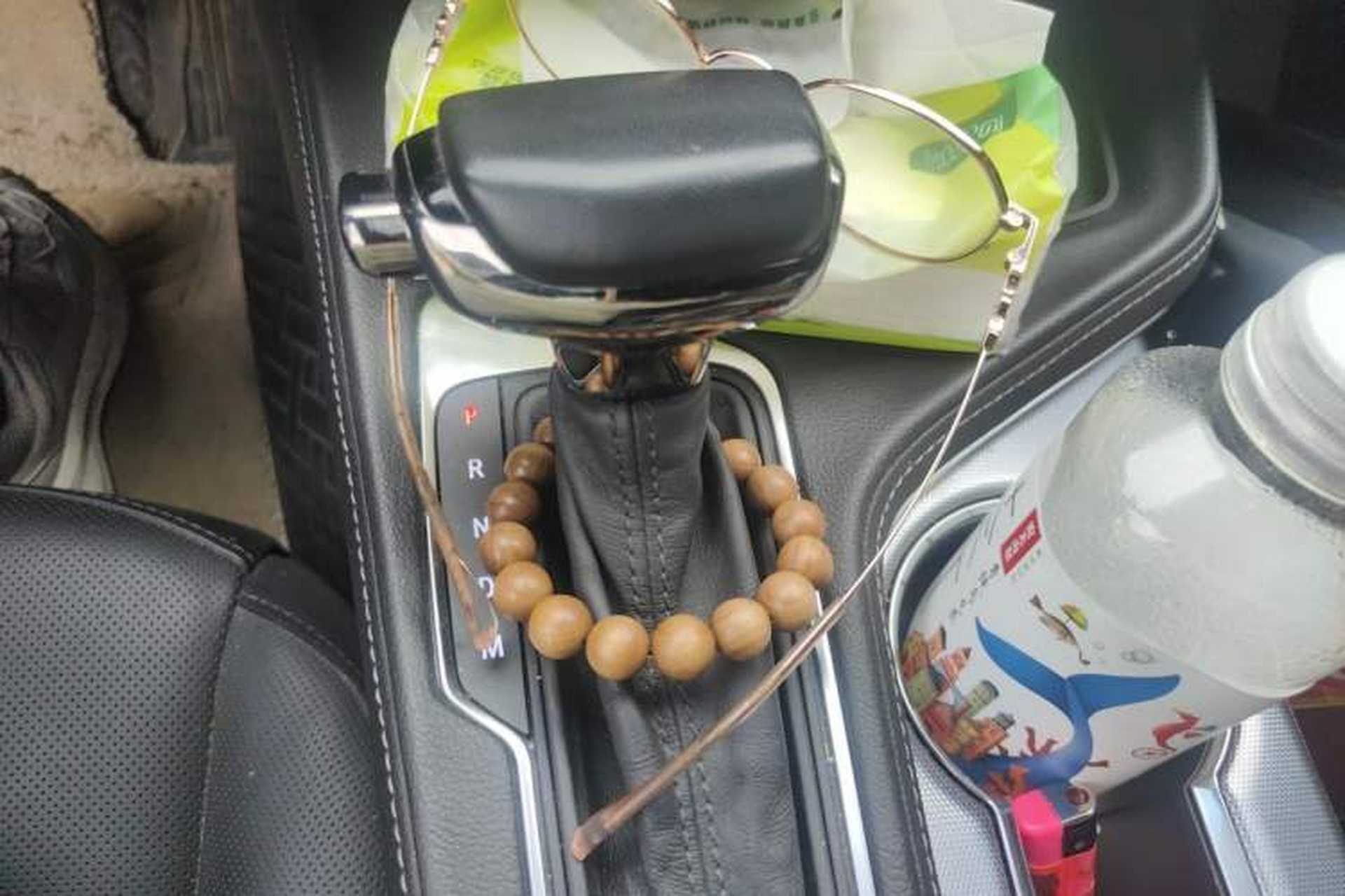 Used Cadillac CT4 2021 28T Luxury Model Gear Lever