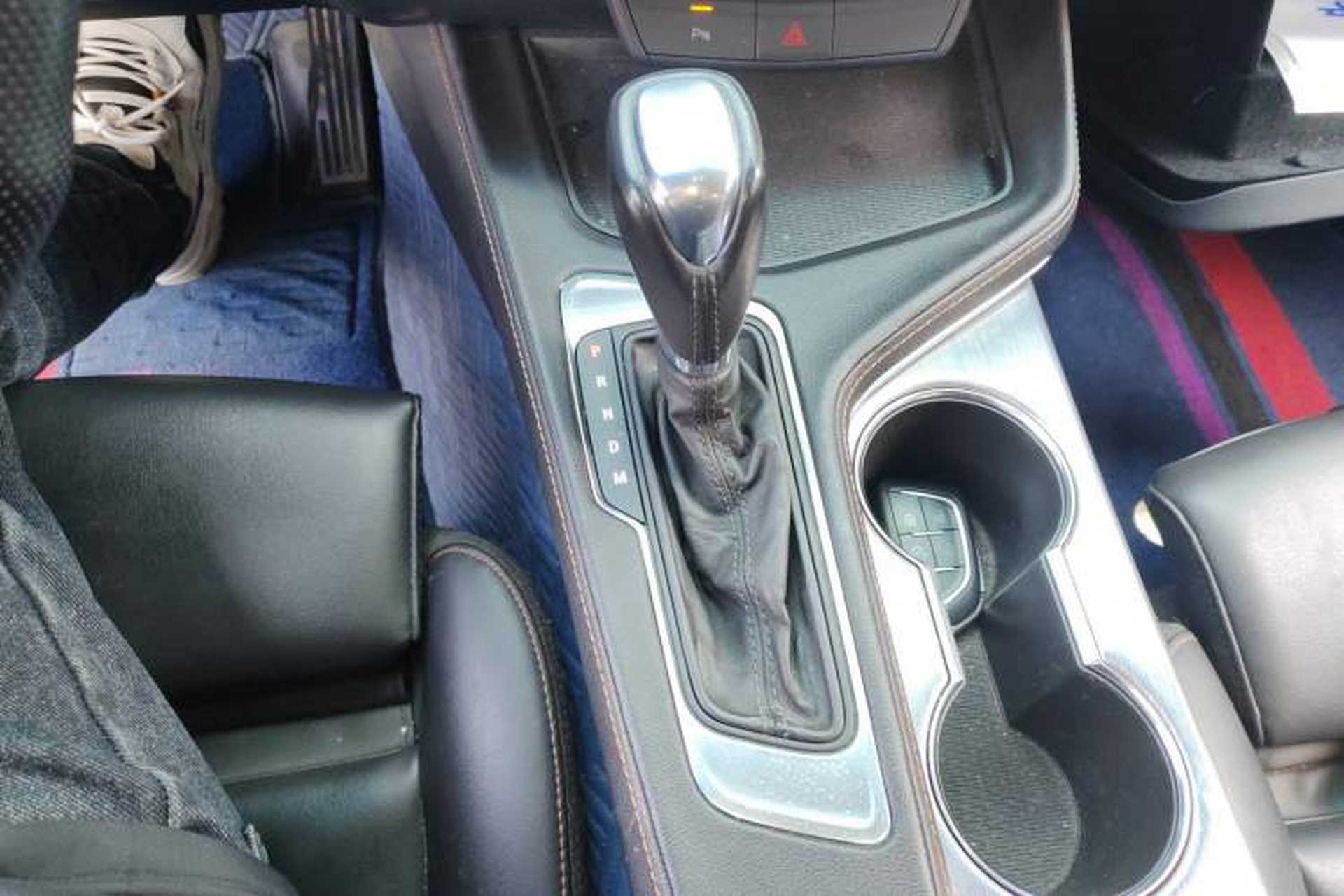 Used Cadillac CT4 2021 28T Prestige Edition Gear Lever