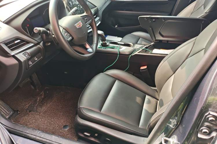 Used Cadillac CT4 2021 28T Fashion Edition Left Front Seat