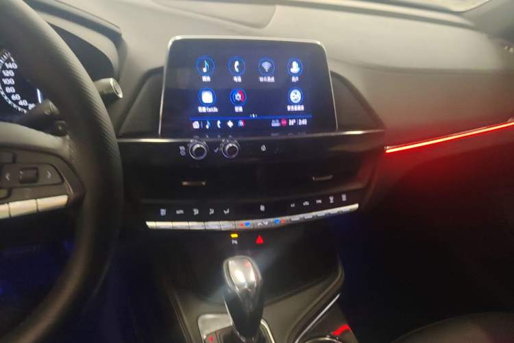 Used Cadillac CT4 2021 28T Fashion Edition Audio And AC Panel