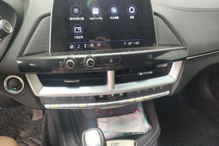 Used Cadillac CT4 2021 28T Fashion Edition Audio And AC Panel