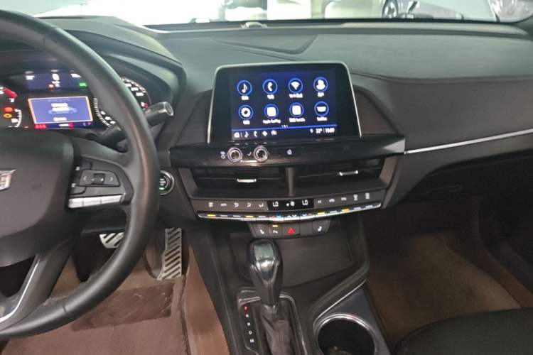 Used Cadillac CT4 2021 28T Luxury Model Audio And AC Panel