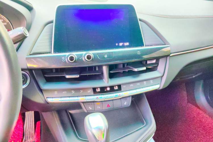 Used Cadillac CT4 2021 28T Luxury Model Audio And AC Panel