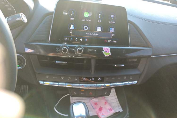 Used Cadillac CT4 2021 28T Luxury Model Audio And AC Panel