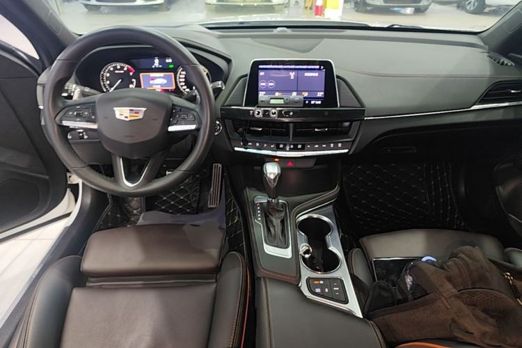 Used Cadillac CT4 2021 28T Prestige Edition Center Console