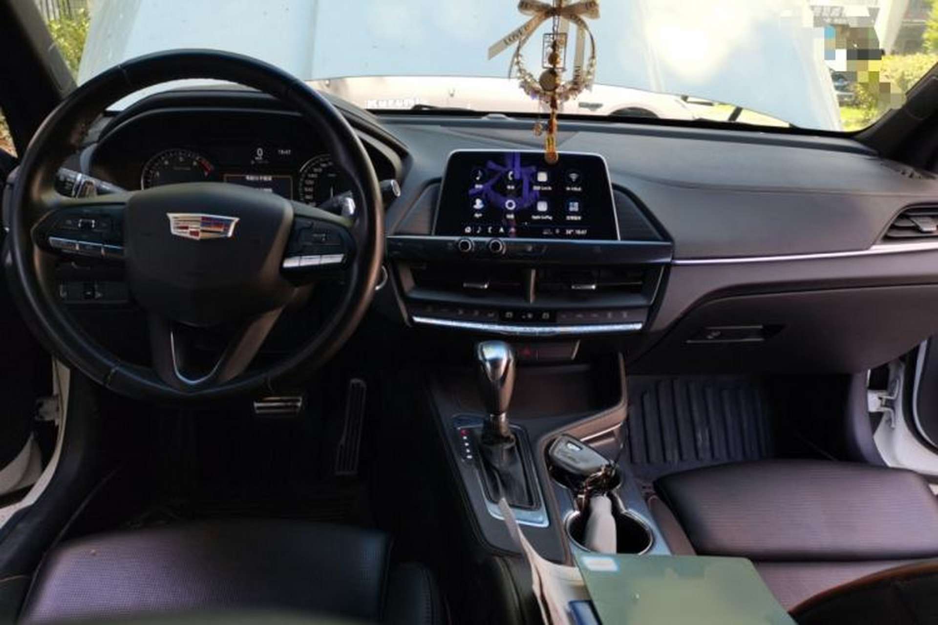 Used Cadillac CT4 2021 28T Prestige Edition Center Console