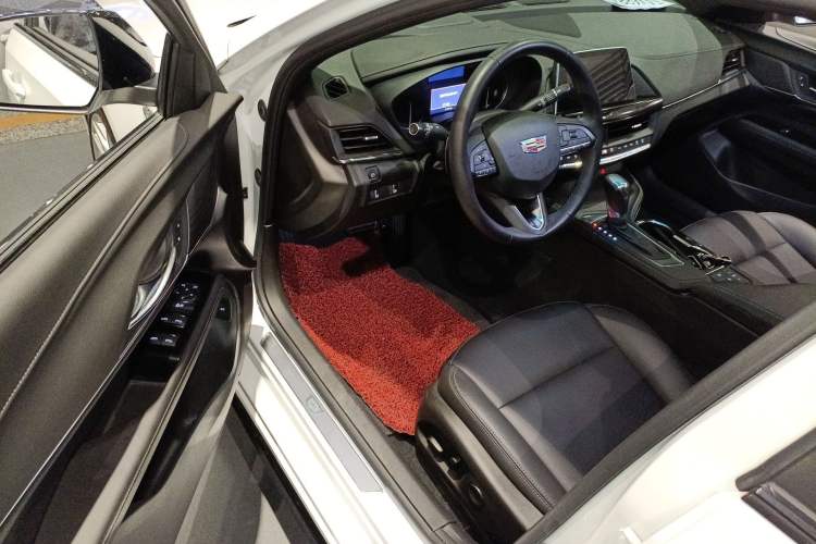 Used Cadillac CT4 2021 28T Fashion Edition Driver Seat