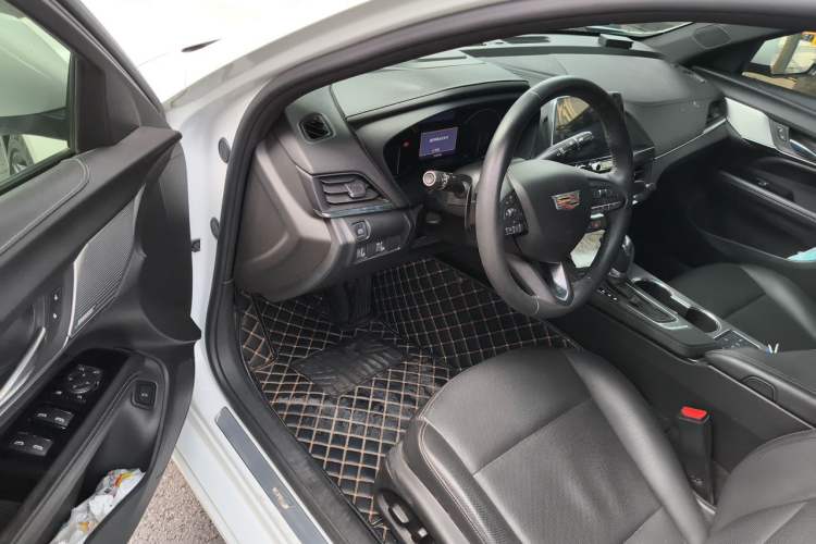 Used Cadillac CT4 2021 28T Luxury Model Driver Seat
