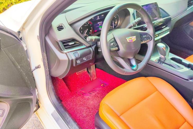 Used Cadillac CT4 2021 28T Luxury Model Driver Seat