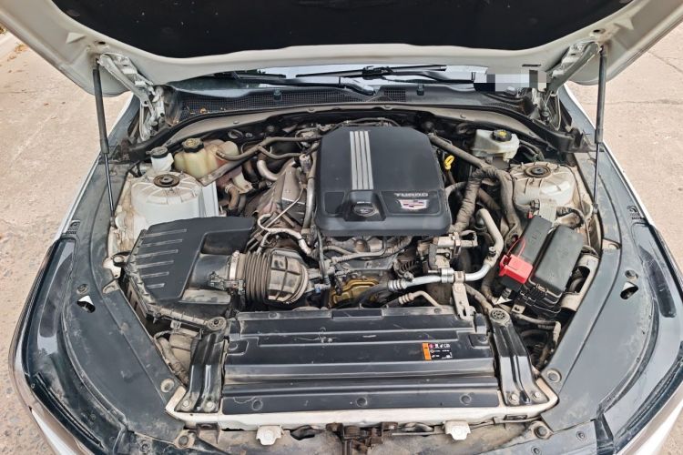 Used Cadillac CT4 2021 28T Luxury Model Engine Bay