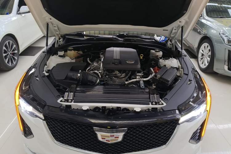 Used Cadillac CT4 2021 28T Fashion Edition Engine Bay