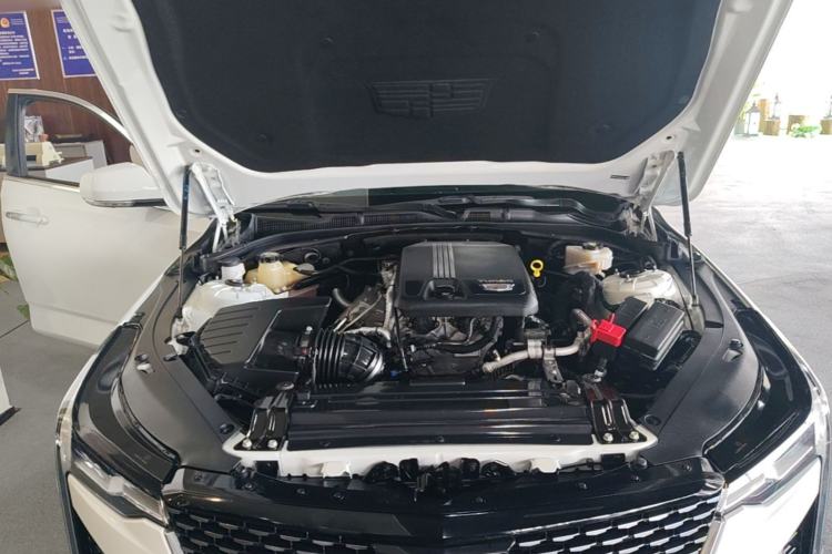 Used Cadillac CT4 2021 28T Luxury Model Engine Bay